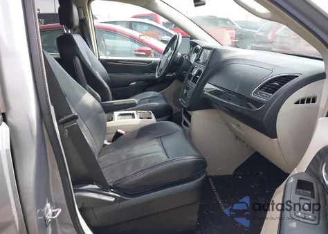 2013 Chrysler Town & Country Touring из США, поврежденный, VIN 2C4RC1BG9DR751687